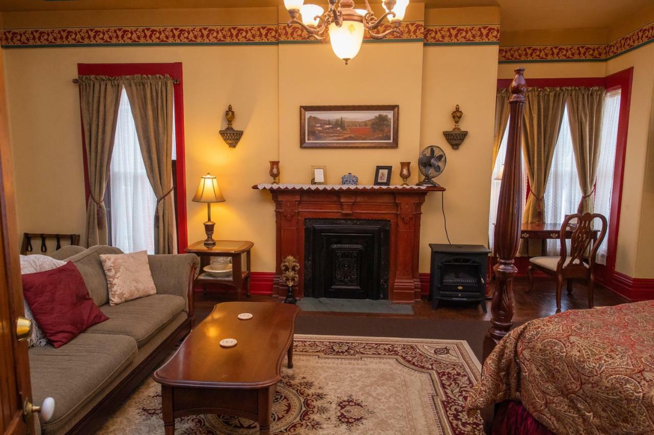 Spencer House Bed & Breakfast Erie Exterior photo